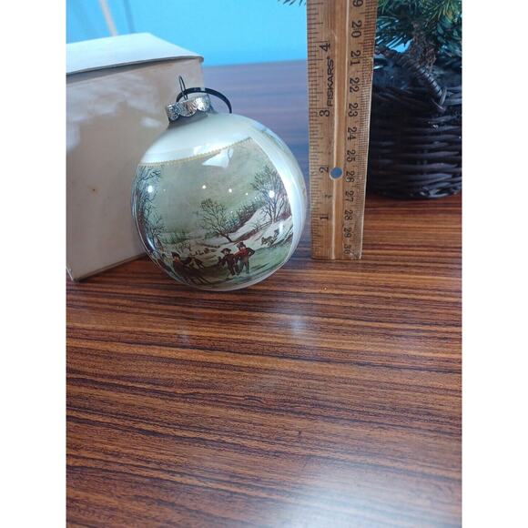 Vintage 76 Currier & Ives Collection Winter Pastime Ornament Corning Glassworks - Picture 3 of 4